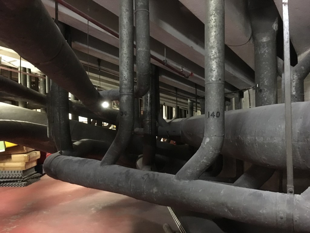Photo of 'The Octopus' pipework beneath the chamber